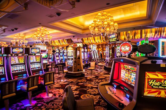 What's Behind the Increasing Popularity of Live Casino Websites? - returnal