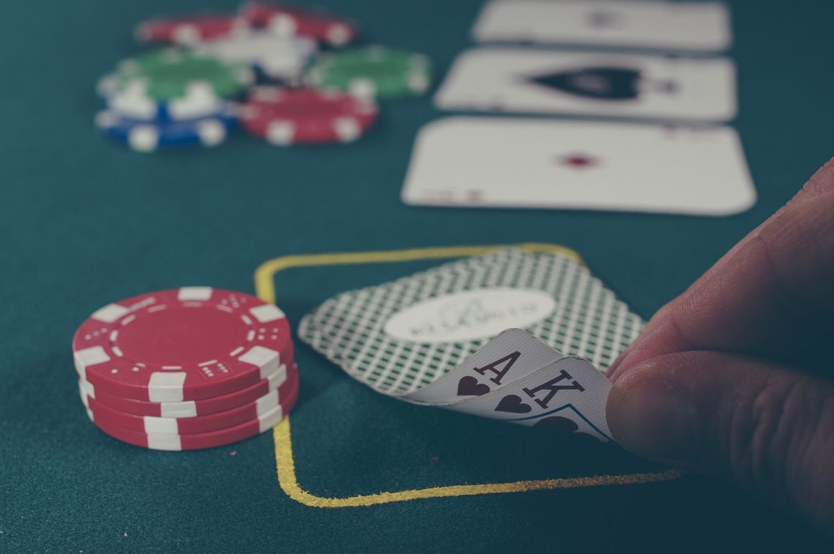 3 Reasons Why Online Casinos are Better than the Traditional Casino Venues - returnal