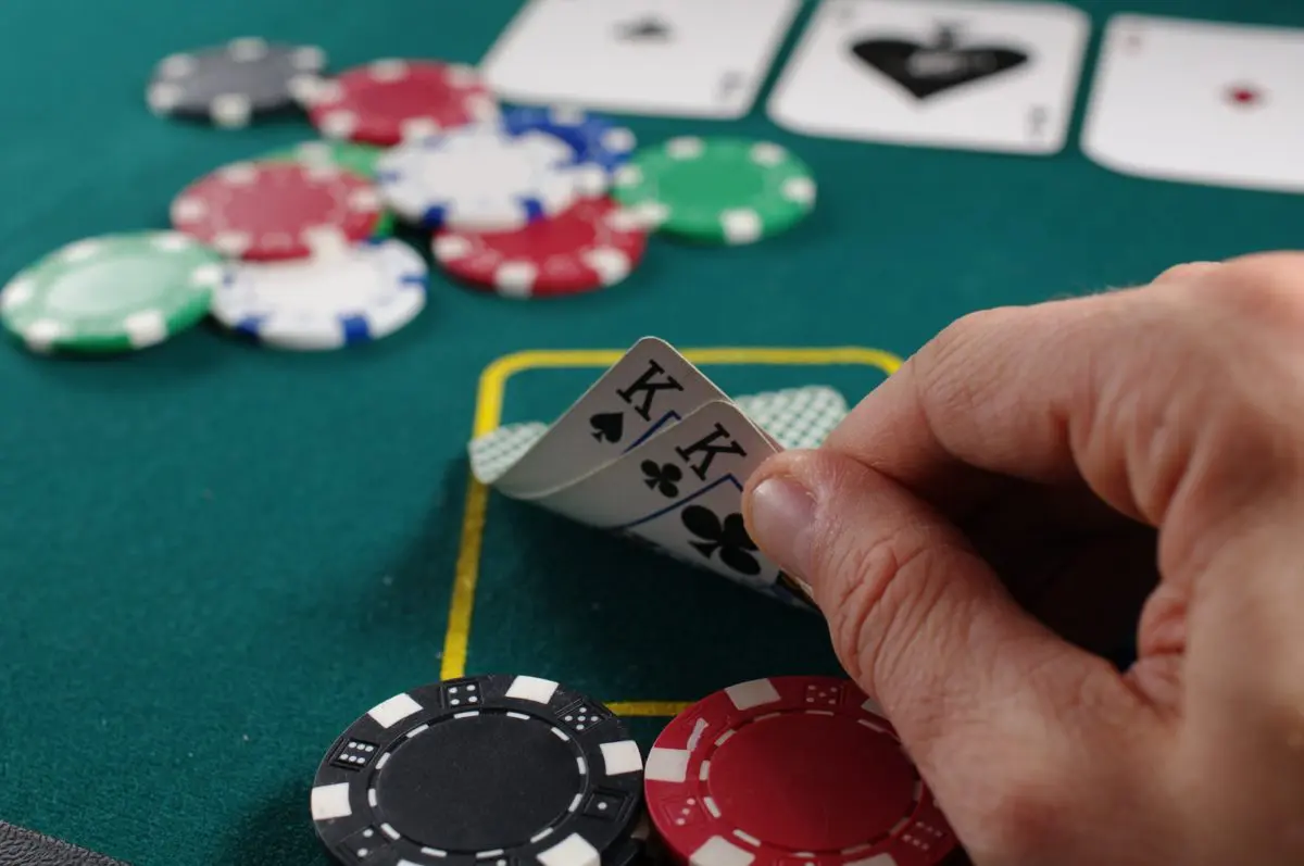 Top 5 Criteria for Choosing Online Casino - Back2Gaming